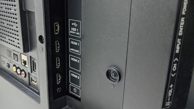 usb port on tv